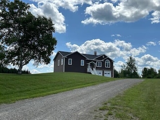 15 E East Ridge Rd, Mars Hill, ME 04758