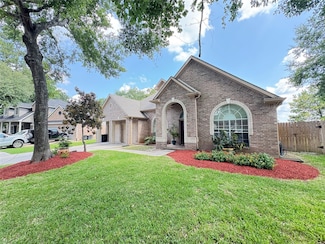 18003 Moss Park Ct, Humble, TX 77346