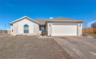 2301 W Willow St, Rogers, AR 72758