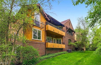 1466 S Main St Unit 103, North Canton, OH 44720