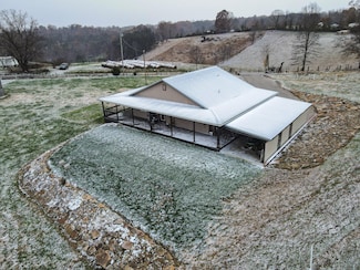 48 River Hill Rd, East Bernstadt, KY 40729