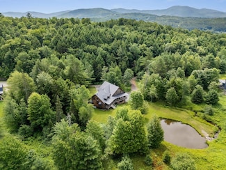 307 Lower Leriche Rd, Stowe, VT 05672