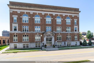 105 Washington Ave Unit 203, Oshkosh, WI 54901
