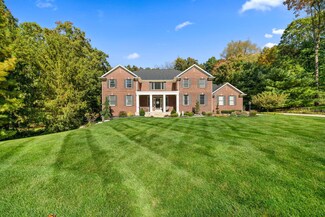 71490 Deer Ridge Ct, Niles, MI 49120