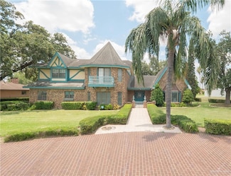 3812 Neuhaus Dr, McAllen, TX 78503