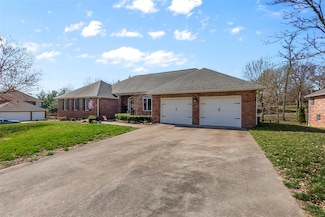 2415 Horseshoe Ridge, Cape Girardeau, MO 63701