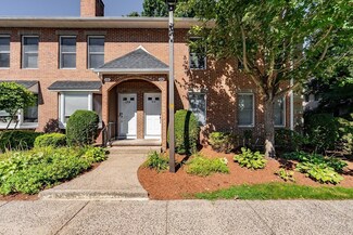 13 Mansion Woods Dr Unit H, Agawam, MA 01001
