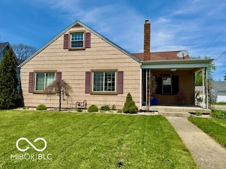 908 E 32nd St, Anderson, IN 46016
