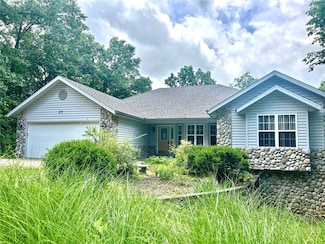 37 Retford Dr, Bella Vista, AR 72715
