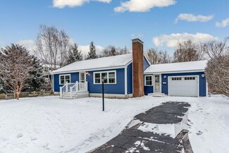 27 Mackworth St, Portland, ME 04103
