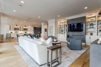 3535 Gillespie St Unit 502, Dallas, TX 75219