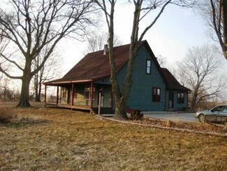 1179 E Sr 218, Camden, IN 46917