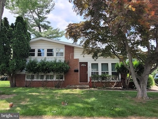 1002 Scotts Hill Dr, Pikesville, MD 21208
