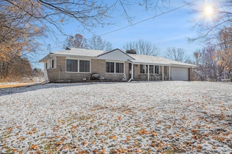 19596 Capital Ave NE, Battle Creek, MI 49017