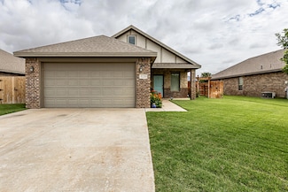5228 Jarvis St, Lubbock, TX 79416