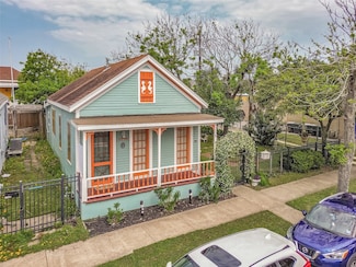 1710 Moody Ave, Galveston, TX 77550
