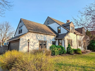 425 N 3rd St, Saint Peter, MN 56082