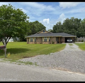 6105 Mccormack Rd, Moss Point, MS 39562