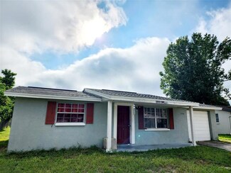 9126 Lunar Ln, Port Richey, FL 34668