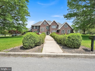3002 Ridgeview Dr, Orwigsburg, PA 17961