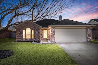 404 Rustic Grove Ln, Royse City, TX 75189