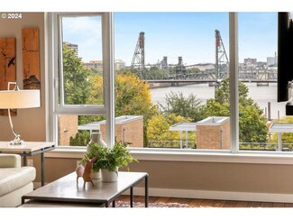 1930 S River Dr Unit W502, Portland, OR 97201