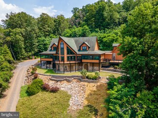 49 Winona Dr, Linden, VA 22642