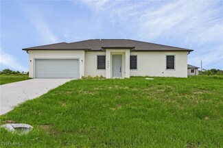 9020 Justice Cir, Port Labelle, FL 33935