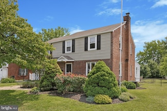 2120 Grand Ave, Morton, PA 19070
