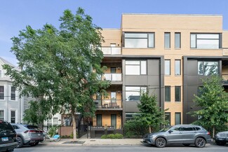 1841 N California Ave Unit 4A, Chicago, IL 60647