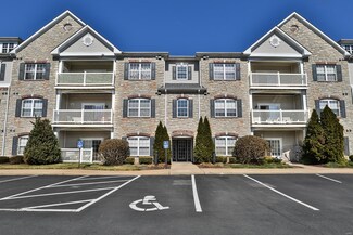 6 Monarch Trace Ct Unit 206, Chesterfield, MO 63017