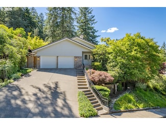 3220 Fillmore St, Eugene, OR 97405