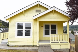 665 4th St, Scotia, CA 95565
