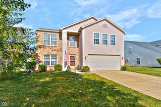 12026 Chapelwood Ln, Fishers, IN 46037