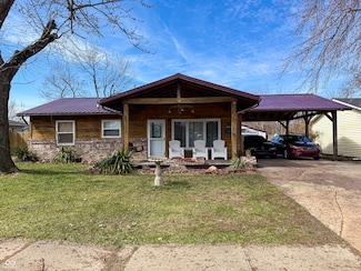 3066 Falcon Dr, Indianapolis, IN 46222