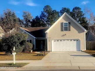 8589 Old Forest Dr NE, Leland, NC 28451