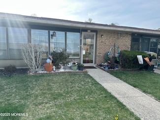 21B Yorkshire Ct Unit 178E, Manchester, NJ 08759