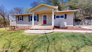 2751 Sulphur Springs Rd, Morristown, TN 37813