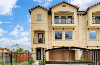 3912 Ennis St, Houston, TX 77004