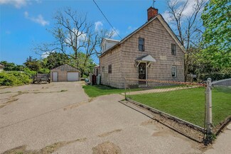 795 Deer Park Ave, North Babylon, NY 11703