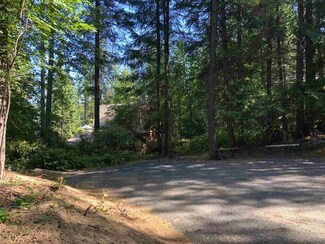 4062 Tamarack Bay Rd, Loon Lake, WA 99148