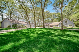 3935 N 950 E, Grovertown, IN 46531