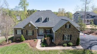 1729 Lake Forest Dr, Mineral, VA 23117