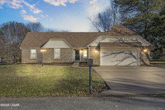 7976 County Lane 166, Carthage, MO 64836