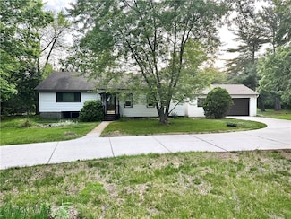 6706 190th St, Chippewa Falls, WI 54729
