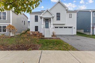 136 Two Brothers Dr, South Burlington, VT 05403