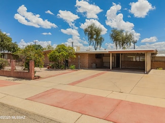 2121 W Calle Narciso, Tucson, AZ 85705
