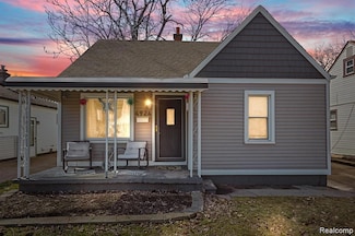 4924 Jackson St, Dearborn Heights, MI 48125
