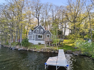 29 2nd Fire Rd, China, ME 04926