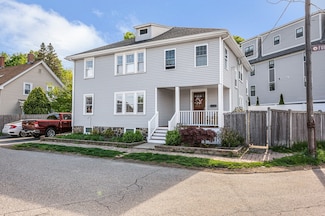 1 Fulton St, Reading, MA 01867
